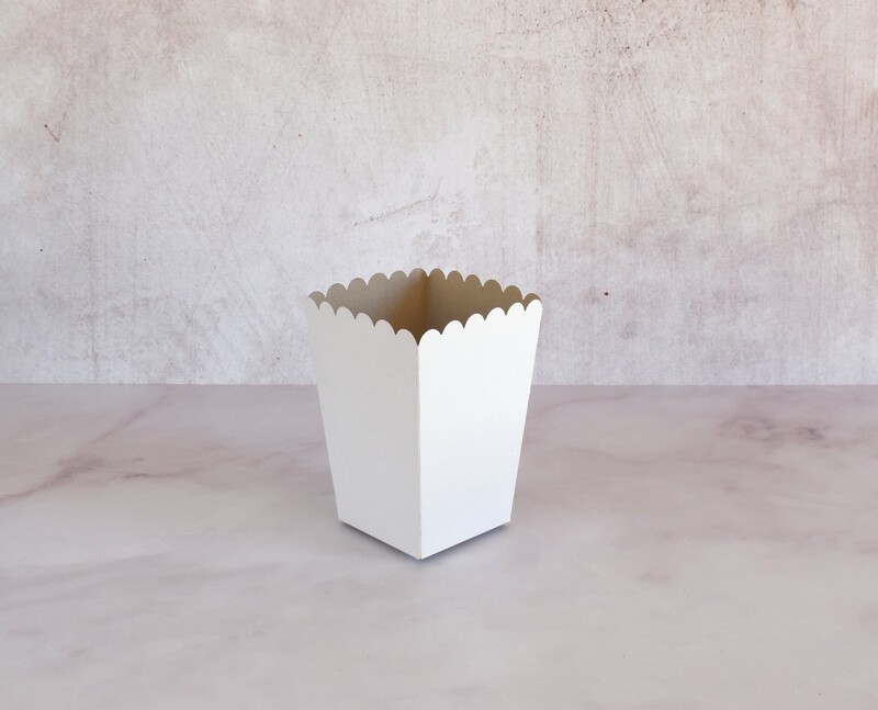 POPCORN SQUARE AND ROUND BOXES 
